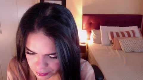 Snapshot of mafer_meow chatting on 01-16-25, 08:36 Mafer Flor online show from 01-16-25, 08:36