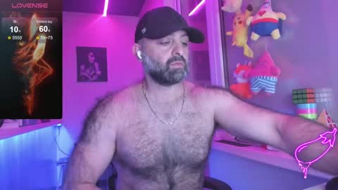 Snapshot of magabear chatting on 02-13-25, 01:26 Magabear online show from 02-13-25, 01:26