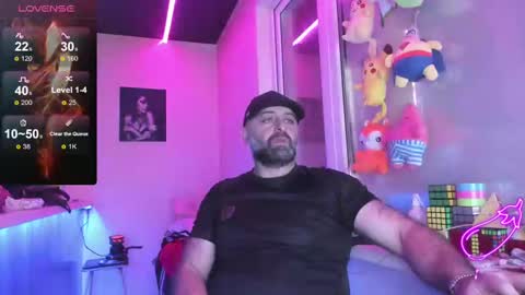 Snapshot of magabear chatting on 03-09-25, 07:34 Magabear online show from 03-09-25, 07:34