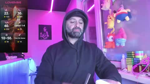 Snapshot of magabear chatting on 03-09-25, 08:52 Magabear online show from 03-09-25, 08:52