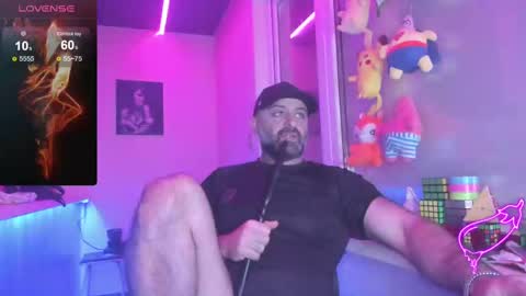 Snapshot of magabear chatting on 03-10-25, 07:42 Magabear online show from 03-10-25, 07:42