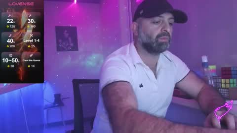 Snapshot of magabear chatting on 10-25-25, 07:08 Magabear online show from 10-25-25, 07:08