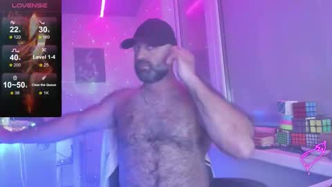 Snapshot of magabear chatting on 11-05-25, 06:41 Magabear online show from 11-05-25, 06:41