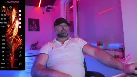 Snapshot of magabear chatting on 04-23-26, 02:57 Magabear online show from 04-23-26, 02:57