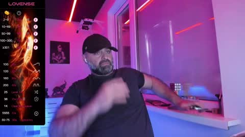 Snapshot of magabear chatting on 05-16-26, 10:47 Magabear online show from 05-16-26, 10:47
