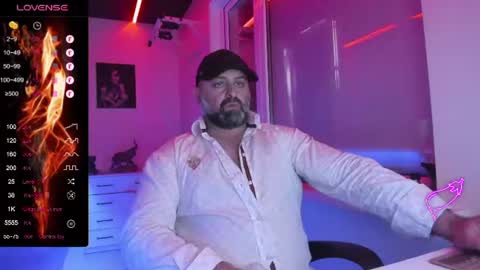 Snapshot of magabear chatting on 06-30-26, 11:00 Magabear online show from 06-30-26, 11:00