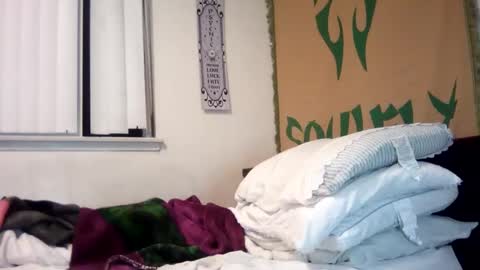 magdalena_805 online show from 02-12-25, 11:40