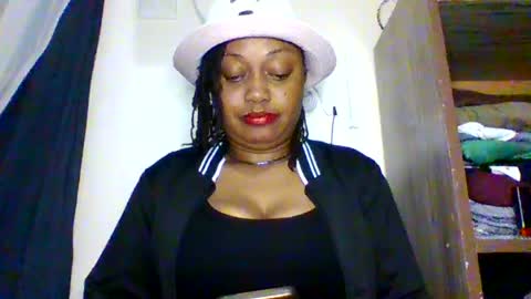 Snapshot of magdalinemus chatting on 06-14-26, 03:47 magdalinemus online show from 06-14-26, 03:47