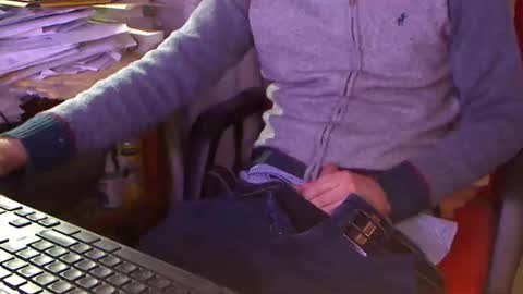 Snapshot of magellano98 chatting on 11-27-25, 10:50 Boy Sexy XXX online show from 11-27-25, 10:50