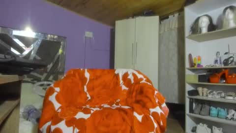 Snapshot of maggie_fit chatting on 01-23-25, 05:56 maggie_fit online show from 01-23-25, 05:56