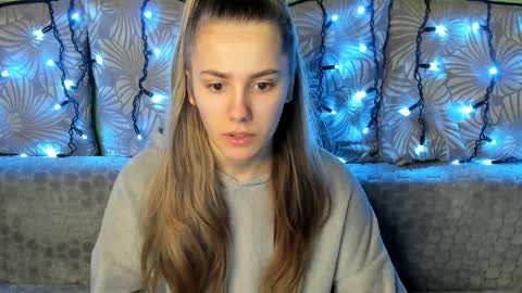 Snapshot of maggiecake chatting on 12-05-24, 02:53 Maggie online show from 12-05-24, 02:53