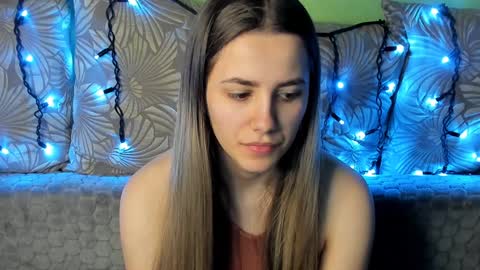 Snapshot of maggiecake chatting on 01-25-25, 02:15 Maggie online show from 01-25-25, 02:15