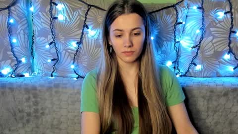 Snapshot of maggiecake chatting on 02-09-25, 04:14 Maggie online show from 02-09-25, 04:14