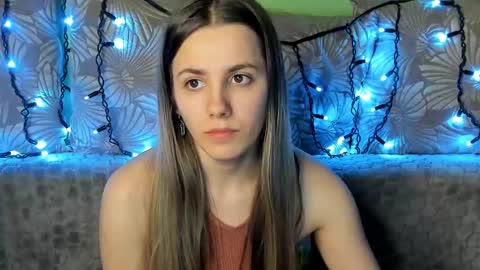 Snapshot of maggiecake chatting on 02-13-25, 05:26 Maggie online show from 02-13-25, 05:26