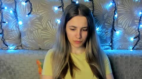 Maggie online show from 04-21-26, 01:07