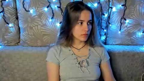 Maggie online show from 06-11-26, 01:49