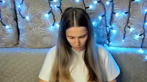 Maggie online show from 06-16-26, 01:30