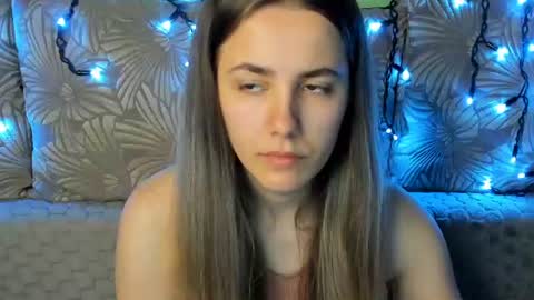 Maggie online show from 07-02-26, 02:33