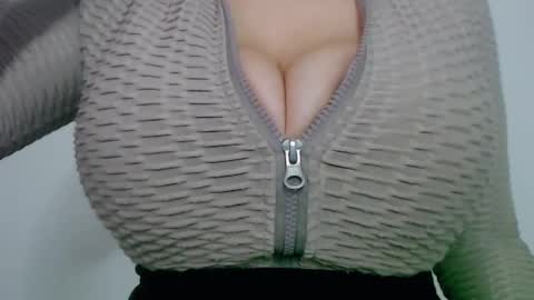 Maggie   online show from 12-03-24, 09:11