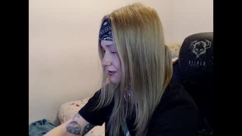 Snapshot of maggieswaggy chatting on 12-07-24, 09:00 Magdalene Swaggy online show from 12-07-24, 09:00