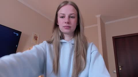 Alice  online show from 03-07-26, 10:45