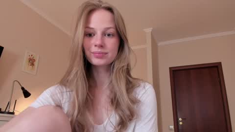 Alice  online show from 03-19-26, 11:03