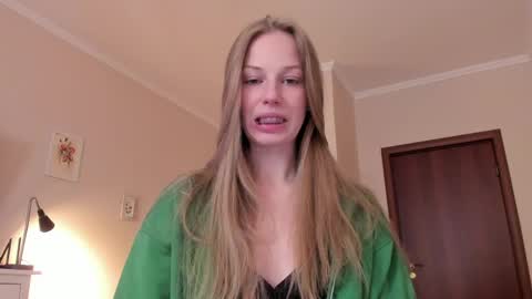 Alice  online show from 04-30-26, 10:21