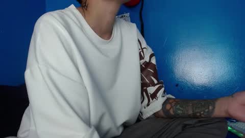 Snapshot of magic_jadee chatting on 07-18-26, 03:22 Jade online show from 07-18-26, 03:22