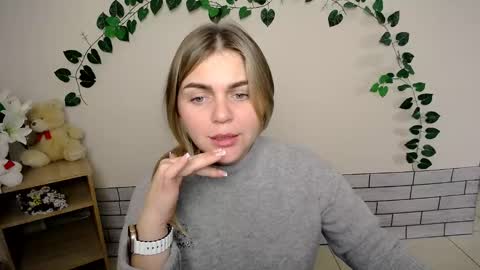 magic_katarina_ online show from 12-25-24, 12:15