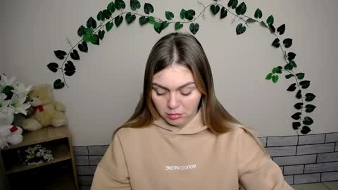 magic_katarina_ online show from 01-20-25, 06:31