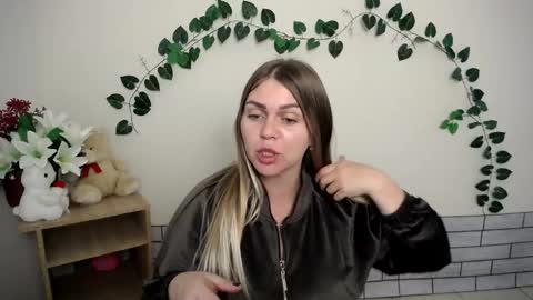 magic_katarina_ online show from 10-03-25, 09:06