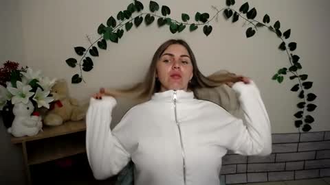 magic_katarina_ online show from 10-13-25, 07:08