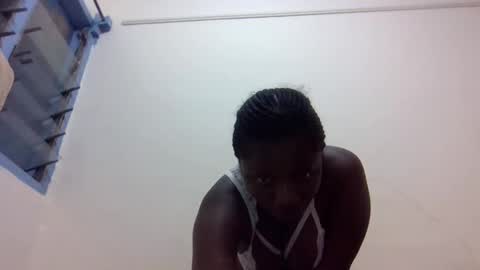 Snapshot of magic_koko3 chatting on 11-25-25, 10:10 magic_koko3 online show from 11-25-25, 10:10