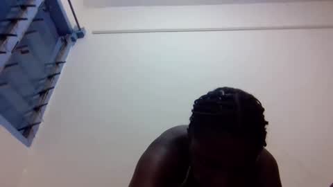 Snapshot of magic_koko3 chatting on 12-15-25, 09:41 magic_koko3 online show from 12-15-25, 09:41