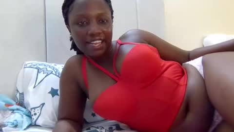 magic_koko3 online show from 04-12-26, 02:44