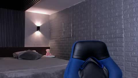 Snapshot of magic_marg chatting on 01-06-26, 10:12 Marge online show from 01-06-26, 10:12