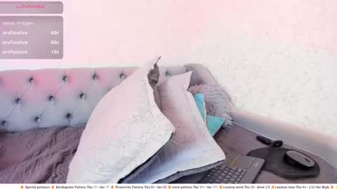 M Rss  online show from 10-17-25, 04:42