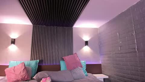 Snapshot of magic_rouse chatting on 01-13-26, 04:40 M Rss online show from 01-13-26, 04:40