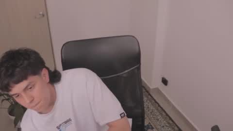 Tony Hoffa online show from 01-11-26, 08:58