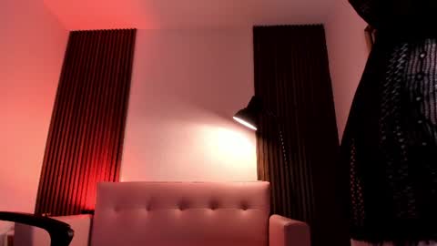 Snapshot of magic_vera chatting on 07-07-26, 04:15 Vera online show from 07-07-26, 04:15