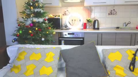 Alice online show from 12-27-24, 11:28