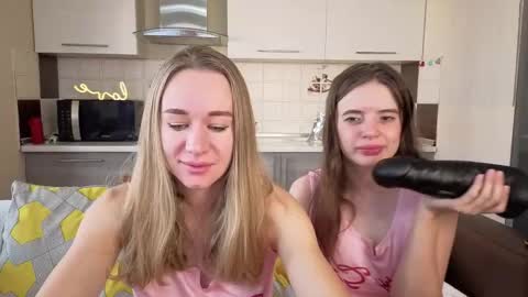 Alice online show from 09-22-25, 06:15