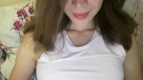 Snapshot of magicgirl50053 chatting on 06-24-26, 06:40 magicgirl50053 online show from 06-24-26, 06:40