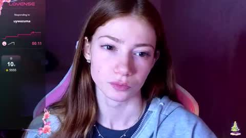 Snapshot of magicladyy chatting on 04-24-26, 07:49 Angel online show from 04-24-26, 07:49