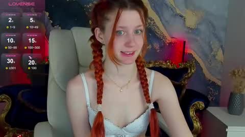 Snapshot of magiclilu chatting on 03-04-25, 03:44 Lilu online show from 03-04-25, 03:44