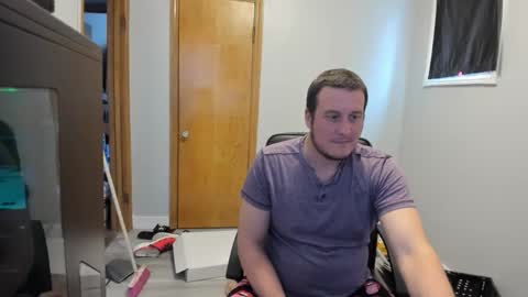 Snapshot of magicman176 chatting on 04-12-26, 06:24 Magic176 online show from 04-12-26, 06:24