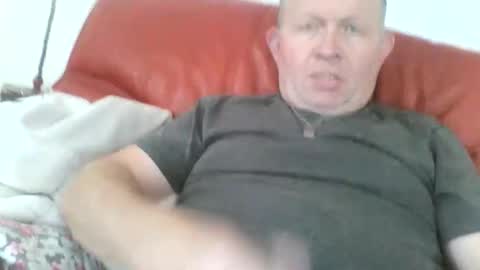 Snapshot of magicman250 chatting on 06-06-26, 11:15 magicman250 online show from 06-06-26, 11:15