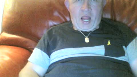 Snapshot of magicman250 chatting on 06-28-26, 09:21 magicman250 online show from 06-28-26, 09:21