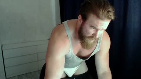 Snapshot of magicmax2017 chatting on 07-13-26, 02:42 magicmax2017 online show from 07-13-26, 02:42