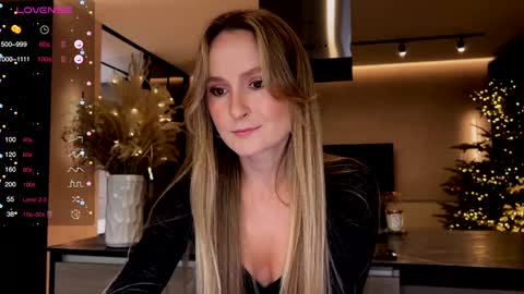 Snapshot of magicpeaach chatting on 01-13-25, 03:15 magicpeaach online show from 01-13-25, 03:15